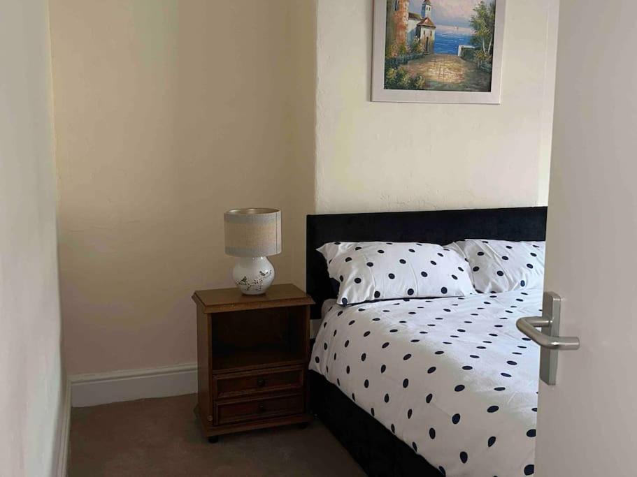 Clevedon House Apartment Manchester Exterior photo